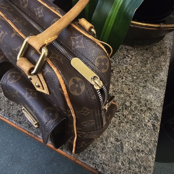 Louis vuitton Manhattan PM handbag - Picture 2 of 16